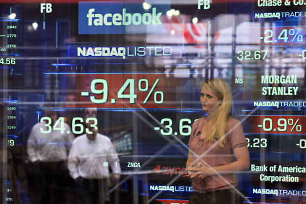 Facebook goes Public Facebook goes Public